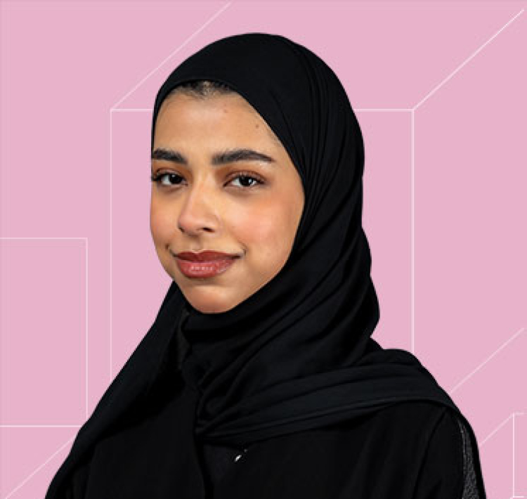 موزة عبد الله الفخرو